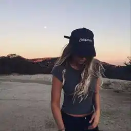 不上镜的害羞女生,拍照的pose就该这样摆