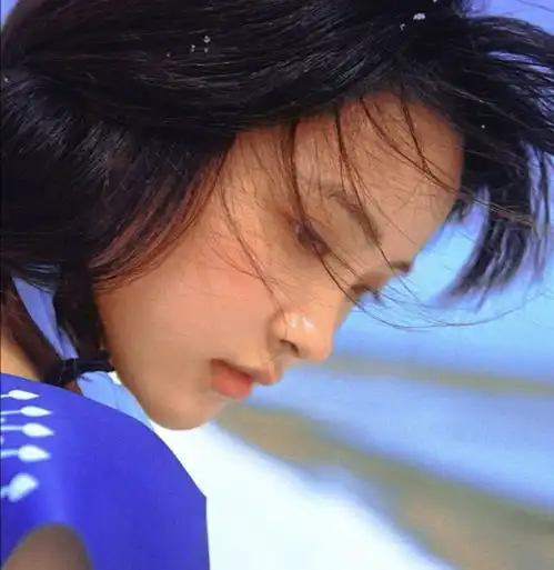 氛围感美女头像