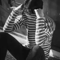 孤独的头像过度的热情会把被爱的人宠坏