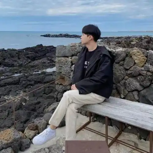 情侣头像丨你是我在十几岁遇见的人,我没理由放弃爱你