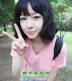 女生可爱短发蛋卷头造型图