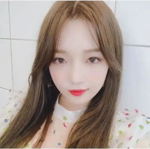 头像fromis9卢知宣合集