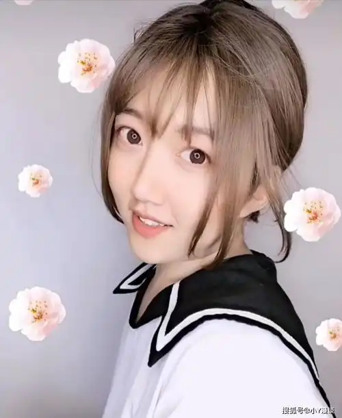 艾比终于变成女孩了,官方已盖章确认,网友为小姐姐的勇敢点赞