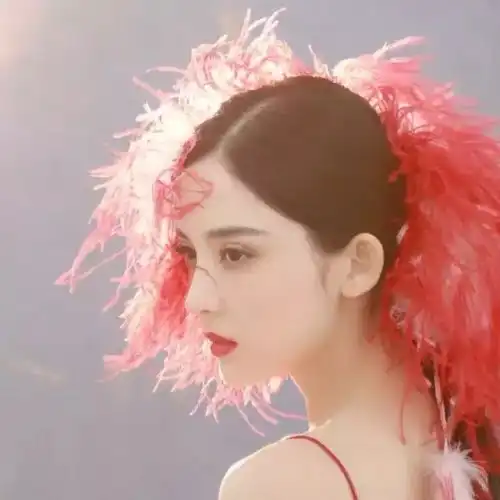 她一演戏,立马就脱离大美女范畴了