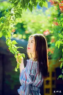 清新绿色少女