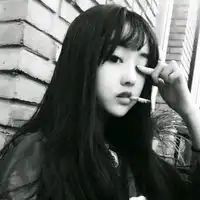 求和这个头像搭配的情侣女生头像