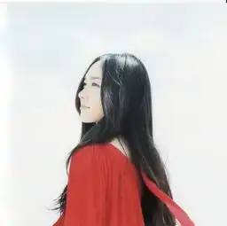 高圆圆领衔中日女星演绎圣诞红谁是你的红装女神