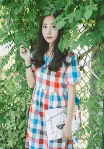 帮我找几张霸气点的qq头像,男女生都要,我和一个男生玩情侣头像