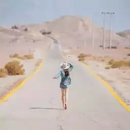 女人出游这么拍,立马让你美美的