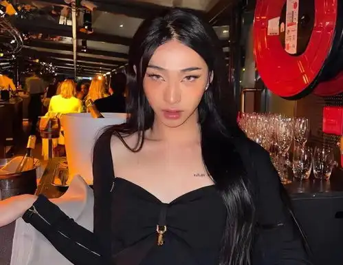 伊能静儿子疑恋爱,与男性同睡一床贴脸撒娇,对方自认王菲私生子