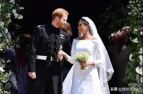英国王室肥皂剧大反转女王嫌弃太子查尔斯,哈里梅根谎话连篇