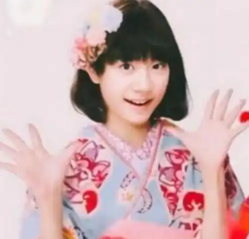 当男星穿上女装,前三位都很美,网友我真想打死最后一位