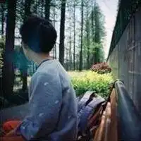 qq头像第一次发.男生