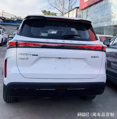 2025款奇瑞瑞虎7plus到店,换装新脸,搭1.6t动力8155芯片