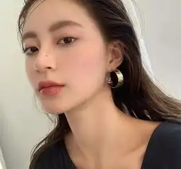 新一代的整容标杆,美到不真实,还是小个子女孩的穿衣范本