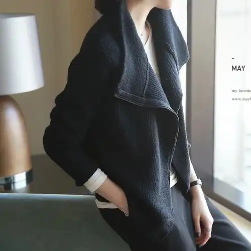 天凉了少买裙,凌晨刚刚上新这几款毛衣,70后女人穿巨美嫩