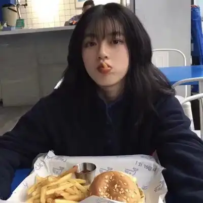 江孑真人潮流气质成熟稳重女头