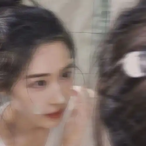 头像女生独善其身