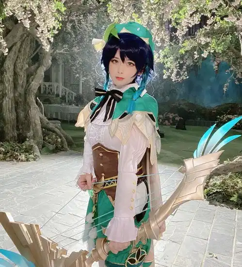轩墨宝宝cos原神温迪,服装造型太精致,还原度比原版还高