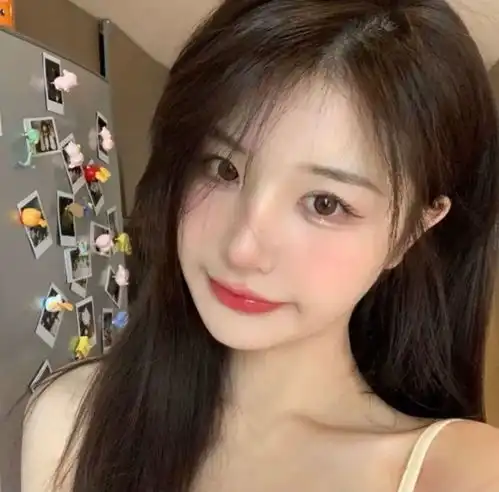 优质精选小众温柔ins风女生头像9