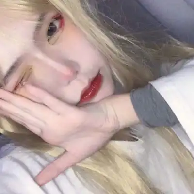 好看的头像女漂亮可爱好看的真人微信头像女