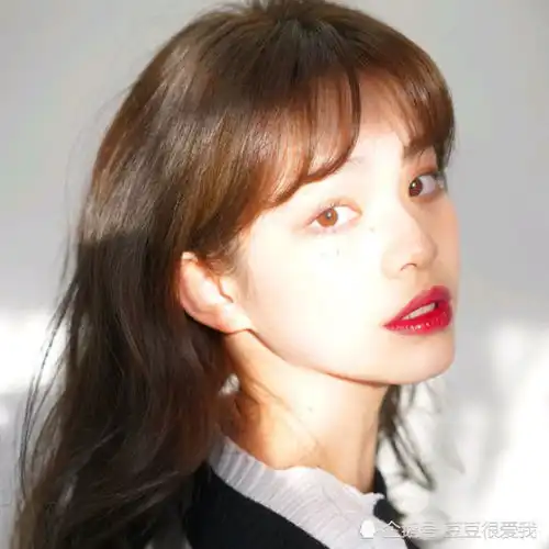 男生若是心里有你,会有这3个明显特征,丫头可懂