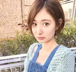 想剪个刘海,圆脸女生剪哪种比较好看
