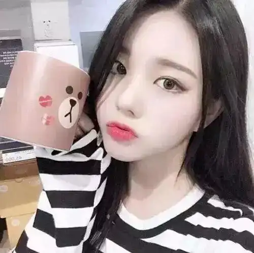 90后00后最喜欢好看的自拍姿势