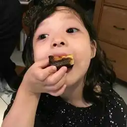 超萌可爱小孩头像女生小萝莉我删除了所有关于你的记忆