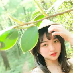 组图景德镇陶瓷大学校花清新可爱又温柔