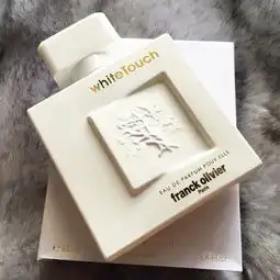 有什么精致的圣诞礼物适合送给朋友送给自己