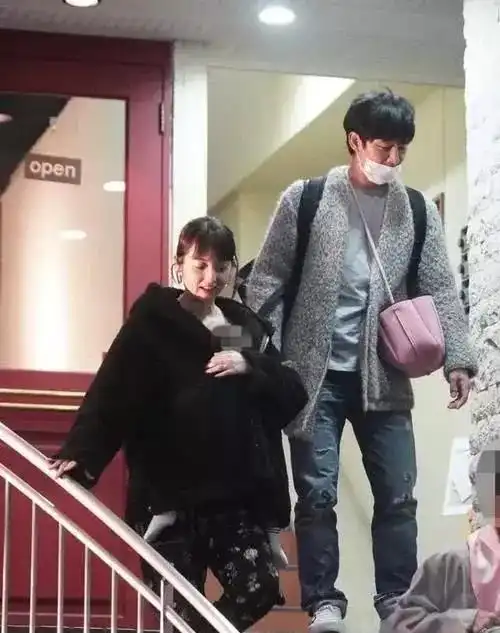 渡部建出轨多人,男女不忌遇见可爱的忍不住,网友毁三观