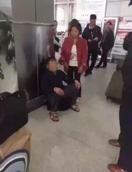 人贩子春节前后生意最好,我有一万种方法拐走你的孩子