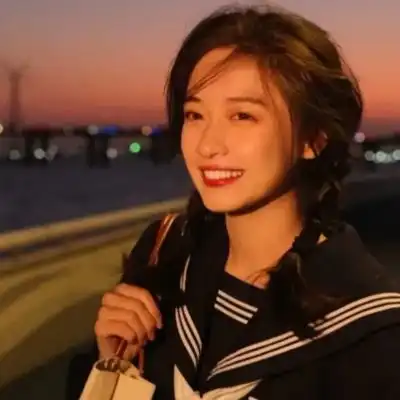 温柔有意境的萌妹女生头像精选不是花需要花店是花店需要花