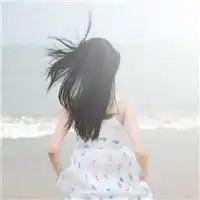 唯美网名带几张好看的女生背影图衣服是白色的意境一点的谢谢