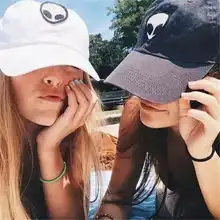 不爱上镜的害羞妹子以后可以这么拍照