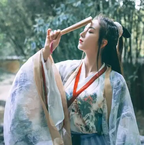 汉服女生图片仙仙的小姐姐