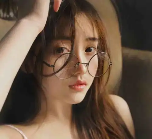 花心的女人大都有哪些特征,听听这三个女人是怎么说的