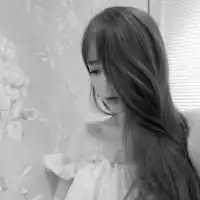 看你为她掏心掏肺的美拍