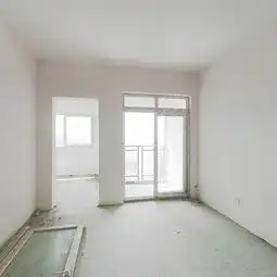 大学城宝嘉花与山顶楼带阁楼出售,清水房,