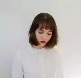 黑发女生,染什么颜色最好看,最嫌白