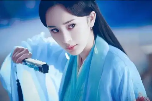 黑化后的女星杨幂霸气,赵丽颖阴险,她却让人心疼