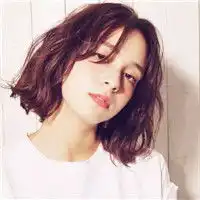 冷酷帅气女头,短发的女生显得有点俏皮可爱吧