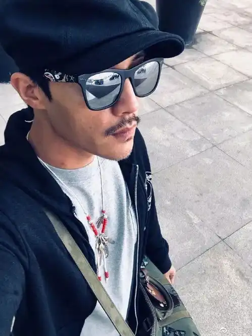 杜淳健身后大变样土气小伙逆袭颓废痞帅大叔,难怪亲妈都没认出来