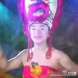 王祖蓝晒钟汉良邓超李易峰马可等男扮女装照个个美艳动人