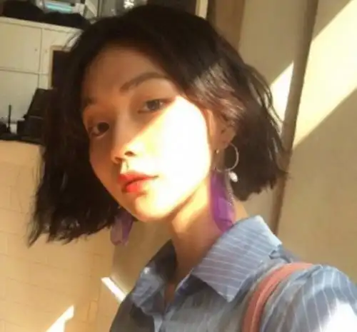 唱歌最好听的4大星座,自以为公鸭嗓,异性眼中的天籁之音