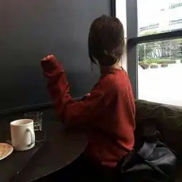 最新好看的美女头像背影带伤感不懂我就请不要靠近我