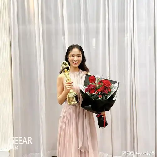 红毯仙女iu汤唯拿下首个最佳女主角2022青龙奖亮点一次看
