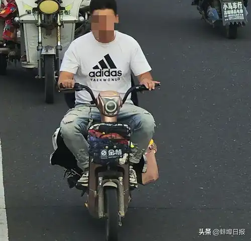 一周多时间,1000余人不戴头盔被抓拍