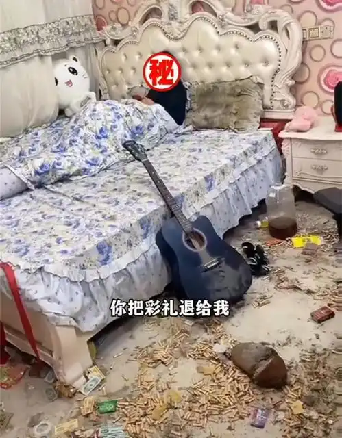 男子花50万彩礼迎娶女主播,邋遢生活令他崩溃塑料制品解释一下